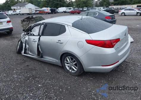 2013 Kia Optima Lx z USA, uszkodzony, nr VIN 5XXGM4A79DG097399